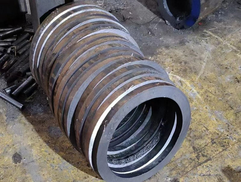 鱼峰30CrMo无缝钢管切割