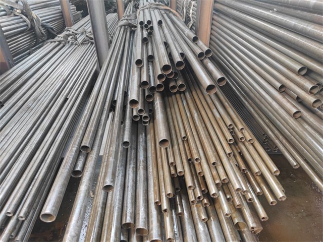 鱼峰42CrMo退火无缝钢管